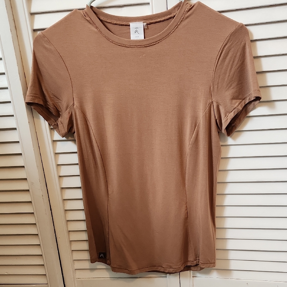 Women's Oner Active Tan Mellow Soft Short Sleeve Top